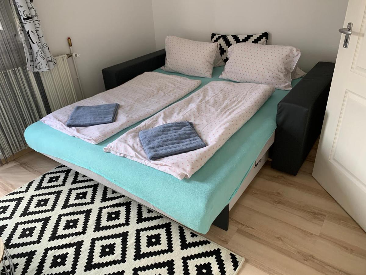 Rita Apartmanhaz Buk Ngoại thất bức ảnh